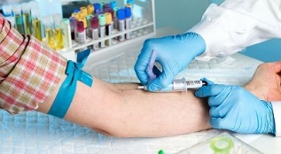 smoking and having a blood test in a vein